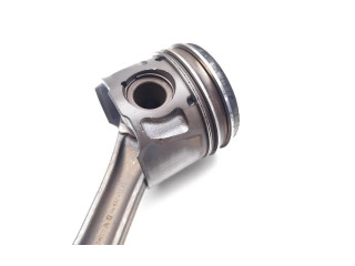 Поршень с шатуном 224DT 9688245380, 224DT Jaguar XF