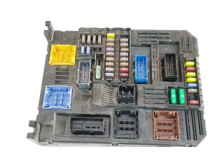 Pojistková skříňka 1617016180 Citroen SpaceTourer XL 2016