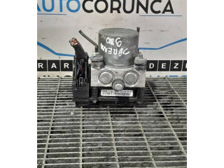 Блок АБС 0265800562, 78717B0256 KIA Sorento 2002 - 2009 года