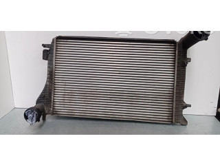 Интеркулер 1K0145803H Volkswagen Caddy
