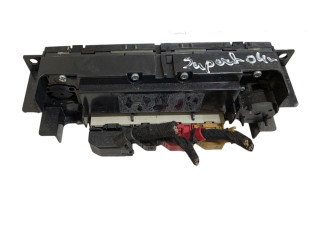 Блок управления климат-контролем Skoda Superb B5 (3U)