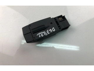 Подрулевой переключатель 8200850420 Dacia Sandero