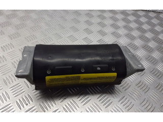 Блок предохранителей  2028600705   Mercedes-Benz C W202    