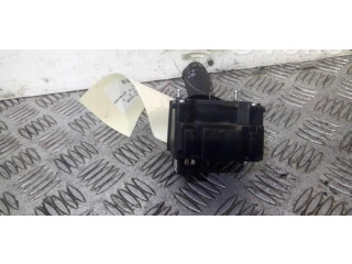 Ручка стеклоочистителей 8201168003 Dacia Sandero