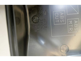 Блок предохранителей 3285 Lexus LS 430