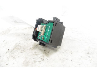 Ручка стеклоочистителей 31268581   Volvo S80