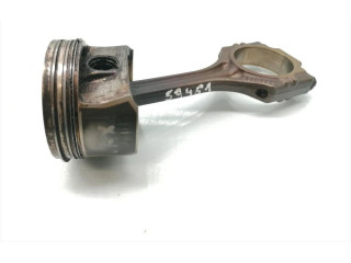  Поршень с шатуном    Volkswagen Golf VI  