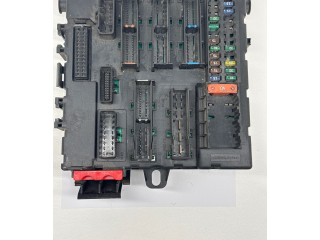   Pojistková skříňka 460023260   Mitsubishi Pajero 2005