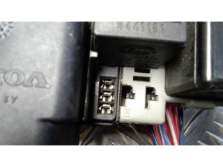 Pojistková skříňka 08696040, 08696098 Volvo S60 2003