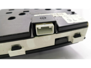 Přístrojová deska Toyota Corolla E120 E130 2003 8380002760, 88458018