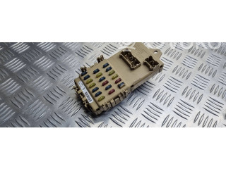 Блок предохранителей 990118, 14151617 Subaru Forester SF
