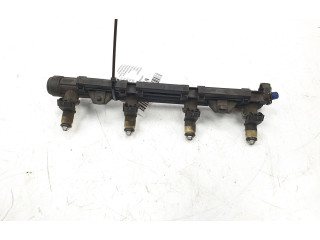 Топливная рампа 036906031M Skoda Fabia Mk1 (6Y) для двигателя AUA