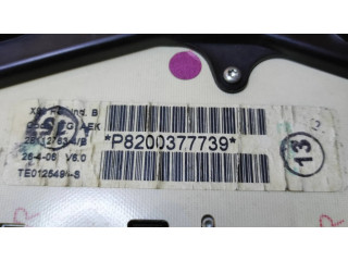 Панель приборов 28142763, 8200377739   Dacia Logan I       