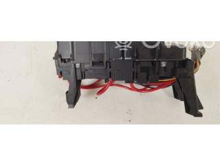 Блок предохранителей DPN13800159HWB Volvo S60