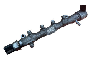 Топливная рампа 04L130764B, 28523501 Skoda Octavia Mk3 (5E)