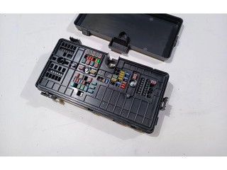 Блок предохранителей  L1MT-14D068-CF   Ford Explorer VI    