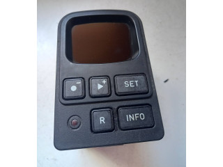 Дисплей 4110607 Saab 9000 CS