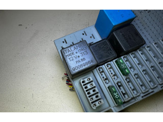   Pojistková skříňka 90240092, 90240665   Opel Astra F 1994