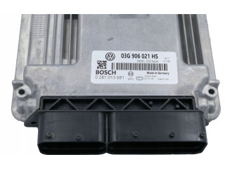 Řídící jednotka 03G906021HS, 0281013681   Volkswagen Caddy 2007