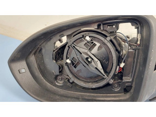 Зеркало электрическое     левое    Volkswagen Golf VIII  2019- года   