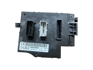 Блок комфорта 8200790995   Renault Trafic II (X83)   