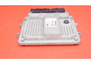 Блок управления двигателем Блок управления 51744426, 51744426 Fiat Idea
