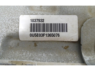 Подушка безопасности для колен    Skoda Octavia Mk3 (5E)