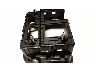 Другая деталь панели