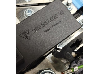 Pojistková skříňka 99965702090, 97061030301 Porsche Panamera (970) 2013