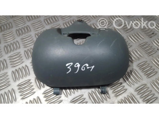 Другая деталь салона