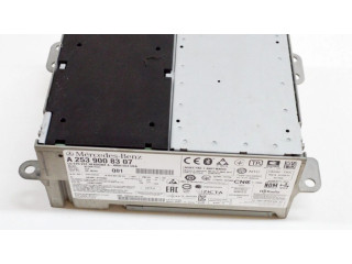 Радио/ проигрыватель CD/DVD / навигация