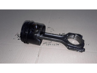 Píst 664   Cadillac BLS  pro naftový motor 1.9  