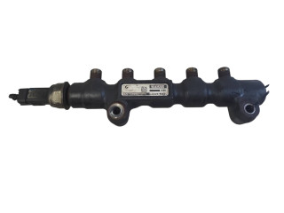 Топливная рампа 9654592680, 9655465480   Volvo V50  