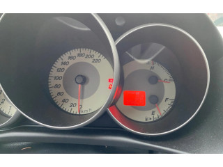 Панель приборов Mazda 3