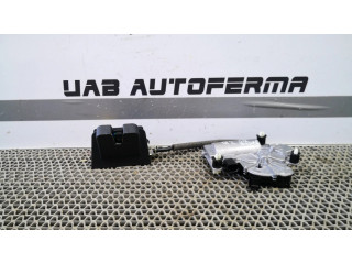 Замок задней крышки