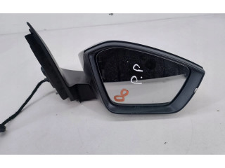 Зеркало электрическое Skoda Kamiq 2019 - года