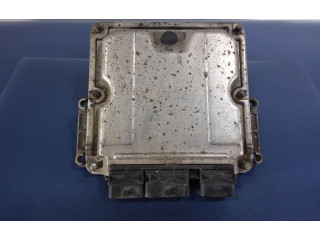 Блок управления двигателем ECU