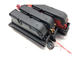 Блок предохранителей 8K0971845 Audi A5 8T 8F