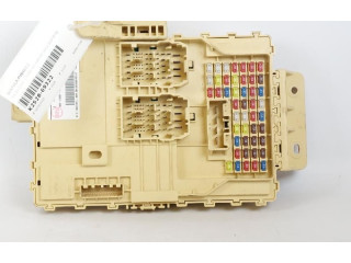 Блок предохранителей 91950-J7130, 91950-J7130   KIA Ceed    