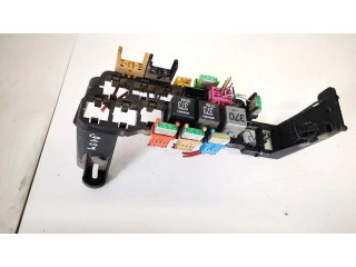 Pojistková skříňka 8d1937545 Audi A6 S6 C5 4B 2003