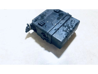 Блок предохранителей Mitsubishi Outlander