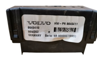 Блок предохранителей  8645410, 8645411   Volvo V70    