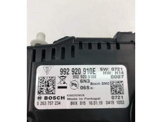 Přístrojová deska Porsche 911 992 2019 992920910E