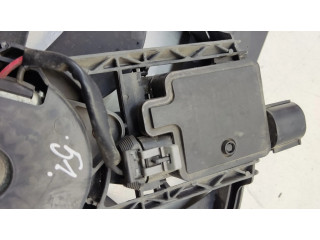 Вентилятор радиатора     3M518C607EC, 8240479    Ford Focus 1.6