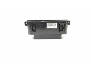 Дисплей    957101H100   KIA Pro Cee'd I