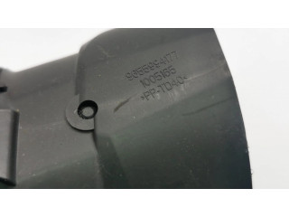 Боковая воздушная решётка