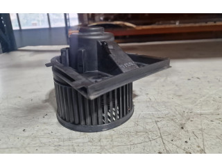 Вентилятор печки Skoda Octavia Mk1 (1U)