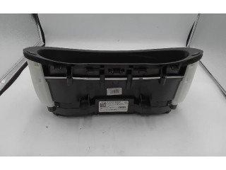 Панель приборов 8u0920940m Audi Q3 8U