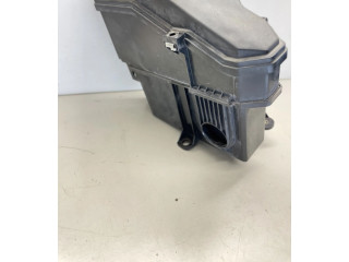 Pojistková skříňka 715496903w Lexus GS 250 350 300H 450H 2014