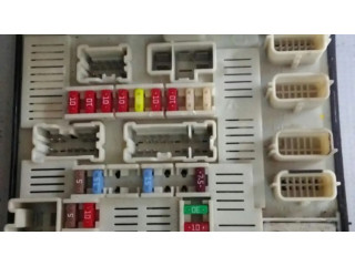 Pojistková skříňka 8200481866 Renault Scenic II - Grand scenic II 2004